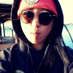 Meet your Posher, Lilly